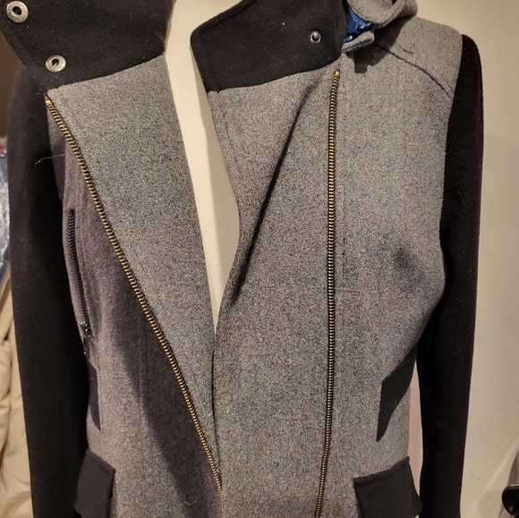 Coat/jacket - Picture 8 of 10